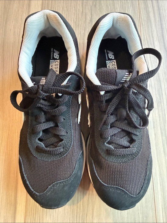 New Balance Shoes - New Balance Unisex 515 Black Retro Sneakers Women Size 7 Men Size 5.5
